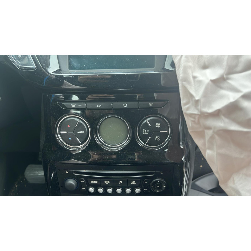 Calculateur moteur CITROEN C3 2 Photo n°13