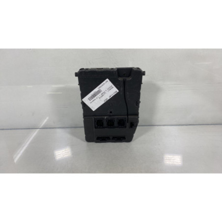 Boitier UCH RENAULT SCENIC 2