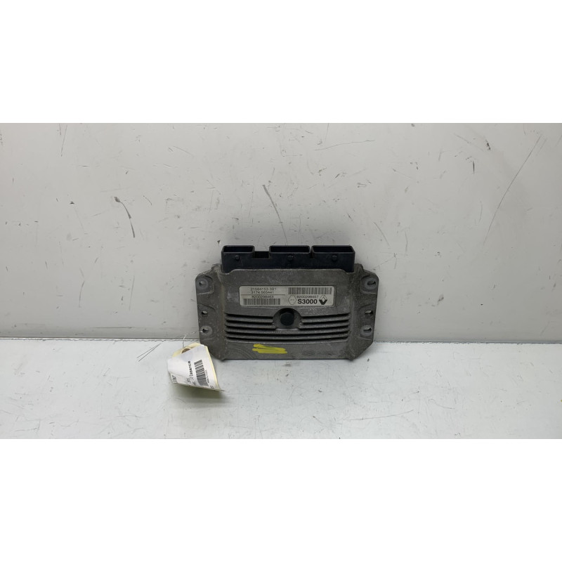 Calculateur moteur RENAULT SCENIC 2 Photo n°3