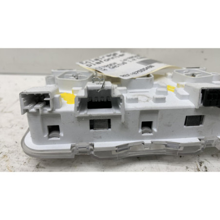 Eclairage de plafonnier CITROEN C4 CACTUS Photo n°1
