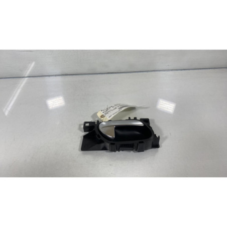 Poignee interieur avant droit PEUGEOT 208 1