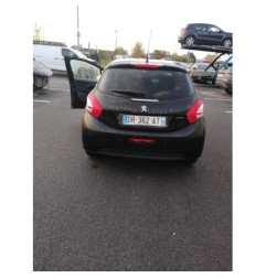 Poignee interieur avant droit PEUGEOT 208 1
