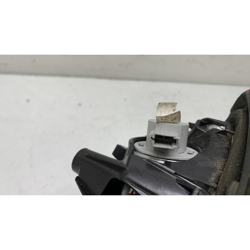 Feu arriere secondaire gauche (feux) OPEL CORSA E Photo n°4