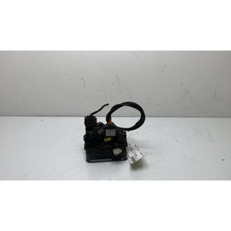 Serrure avant droit OPEL CORSA E Photo n°3