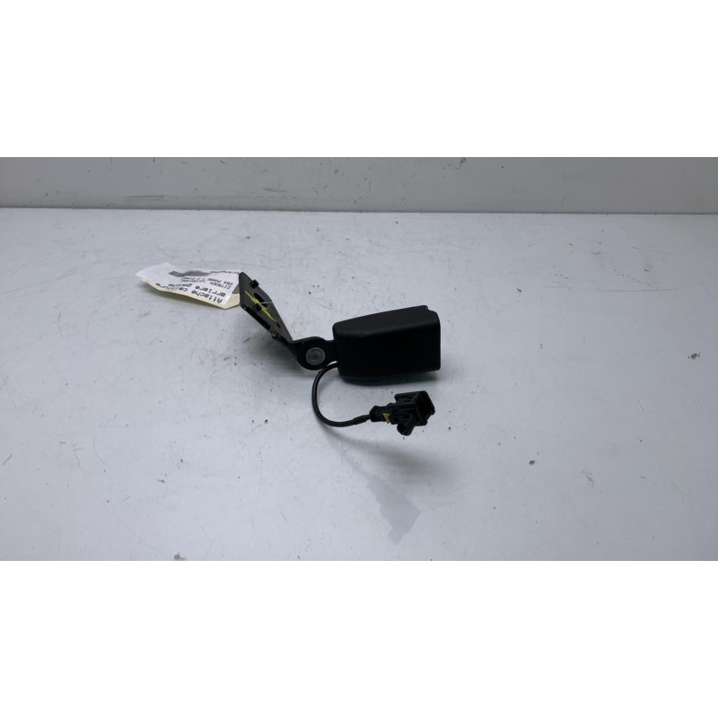 Attache ceinture arriere gauche CITROEN DS4 Photo n°1