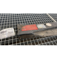 Traverse superieure PEUGEOT 309