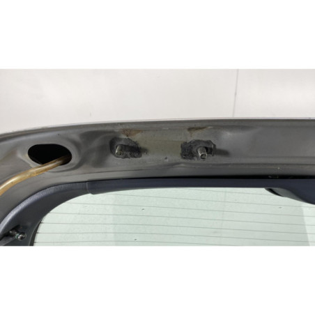 Malle/Hayon arriere NISSAN ALMERA 2