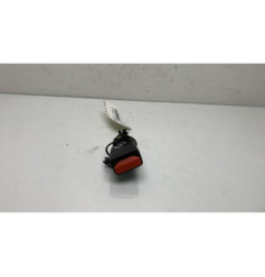 Attache ceinture avant droit DACIA SANDERO 2 Photo n°1