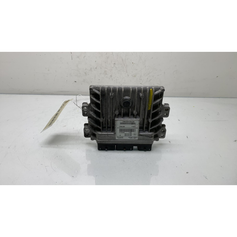 Calculateur moteur RENAULT TWINGO 2 Photo n°1