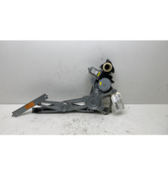 Leve vitre electrique avant gauche TOYOTA YARIS 2