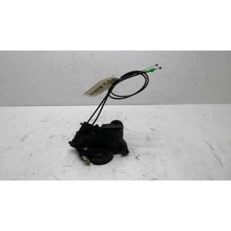 Serrure avant gauche TOYOTA YARIS 2