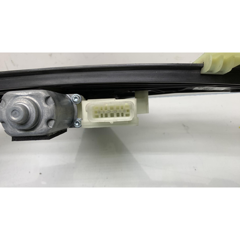 Leve vitre electrique avant droit RENAULT CLIO 5 Photo n°2