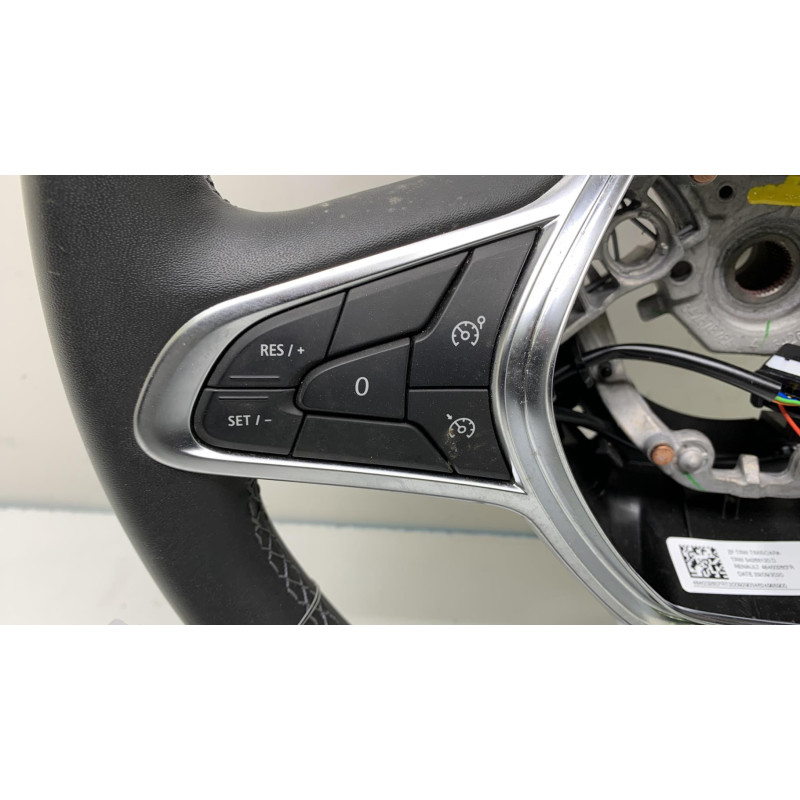 Volant RENAULT CLIO 5 Photo n°4