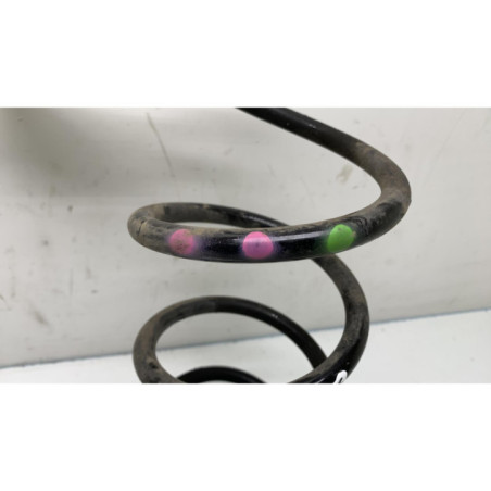 Ressort de suspension arriere droit RENAULT CLIO 5