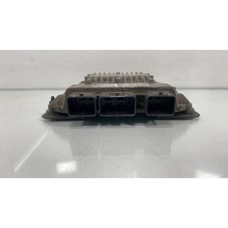 Calculateur moteur PEUGEOT 307 Photo n°1