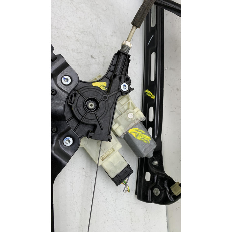 Leve vitre electrique arriere gauche CITROEN C4 GRAND PICASSO 2 Photo n°6