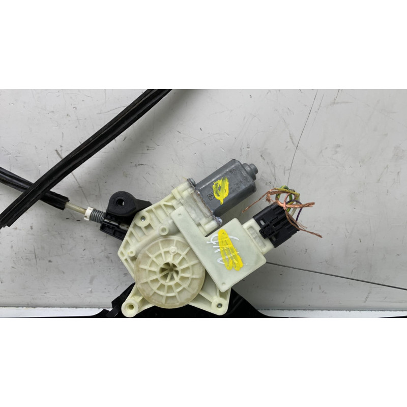 Leve vitre electrique avant droit CITROEN C4 GRAND PICASSO 2 Photo n°3