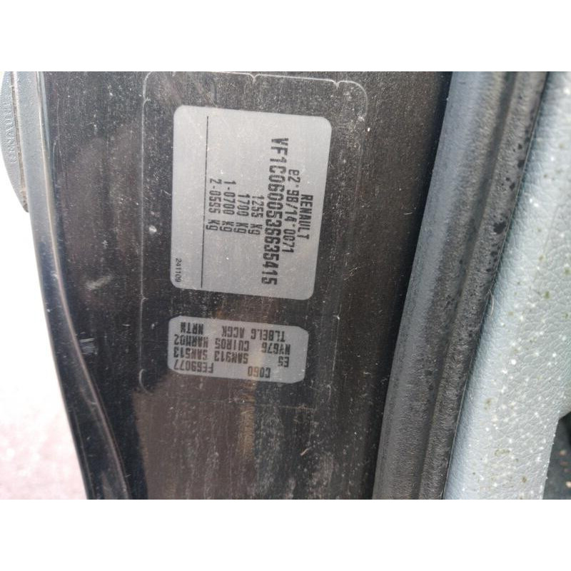 Calculateur moteur RENAULT TWINGO 1 Photo n°6