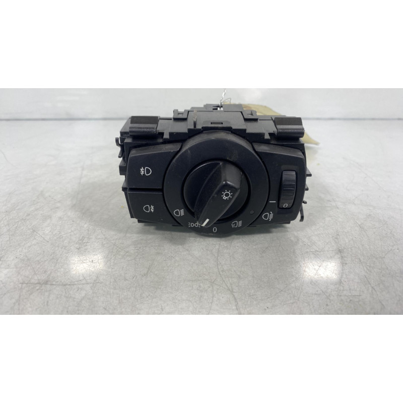 Commande de phare BMW SERIE 1 E87 Photo n°1