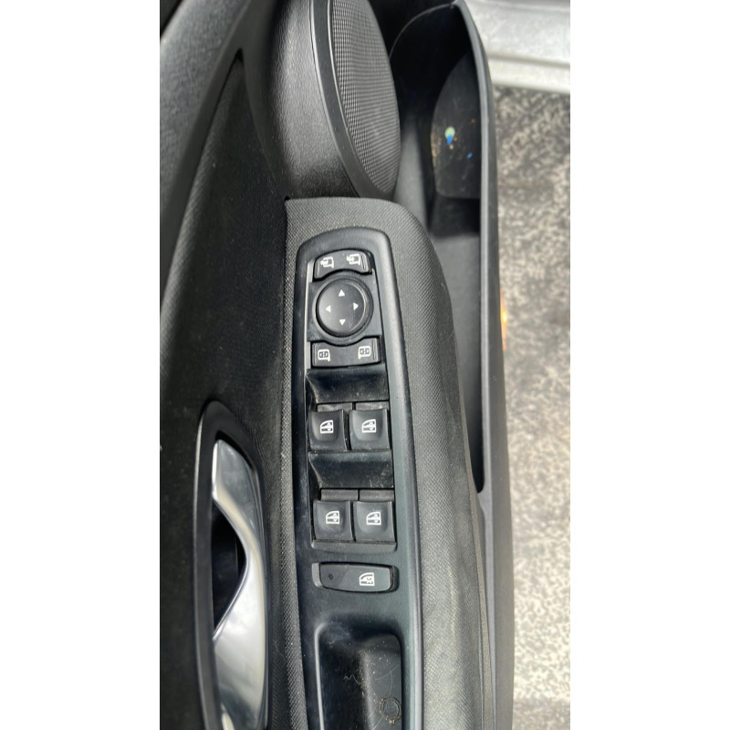 Lecteur de carte (neiman) RENAULT MEGANE 3 Photo n°4