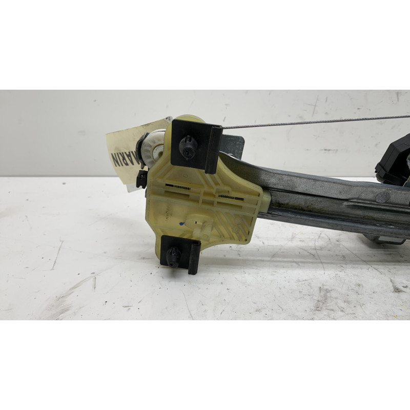 Leve vitre electrique arriere droit RENAULT CLIO 4 Photo n°3