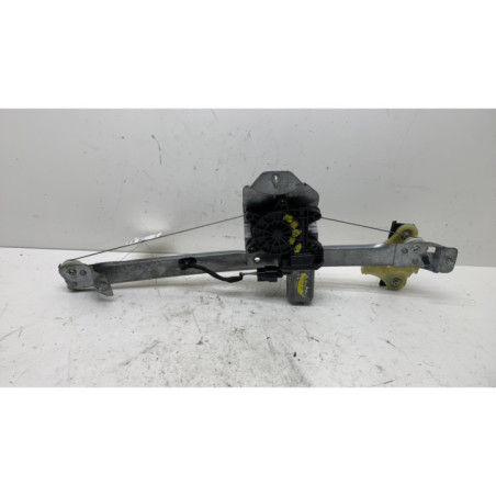 Leve vitre electrique avant droit RENAULT CLIO 4 Photo n°1