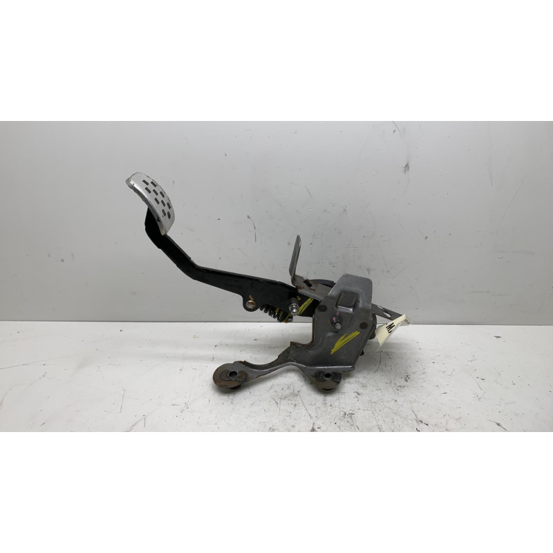 Pedale d'embrayage RENAULT CLIO 4 Photo n°3