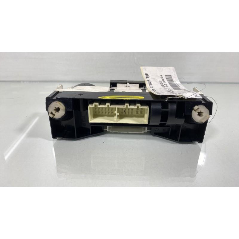 Commande chauffage VOLKSWAGEN POLO 5 Photo n°2