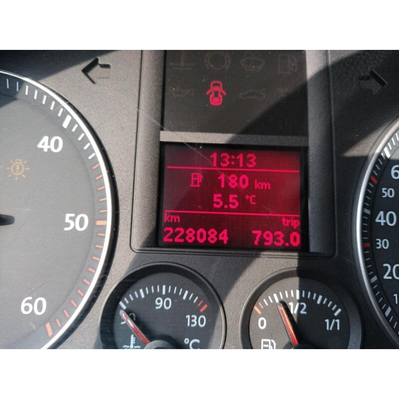 Feu arriere secondaire droit (feux) VOLKSWAGEN GOLF 5 Photo n°13