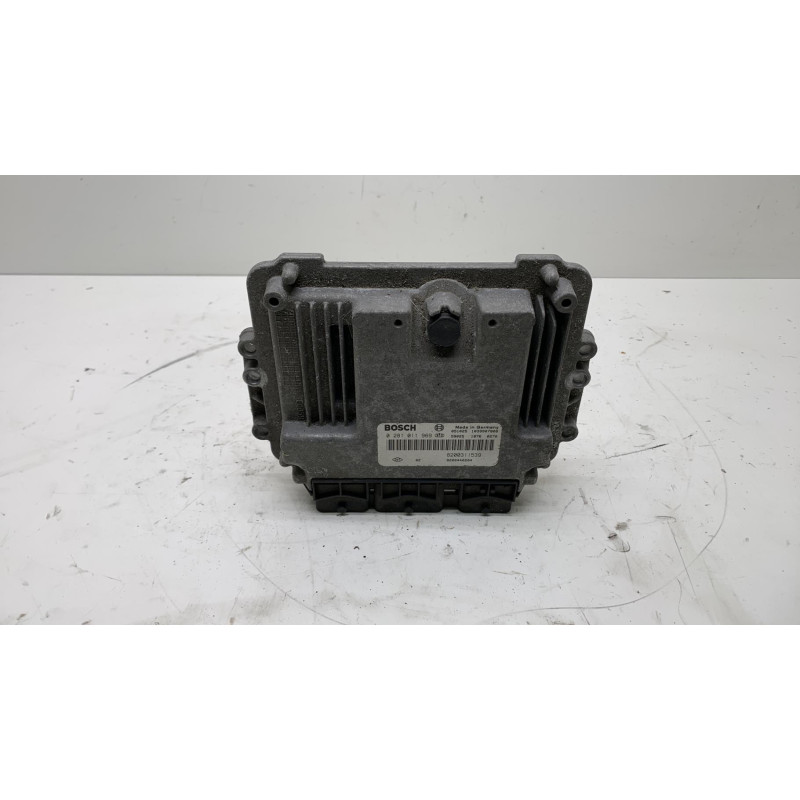 Calculateur moteur RENAULT LAGUNA 2 Photo n°2
