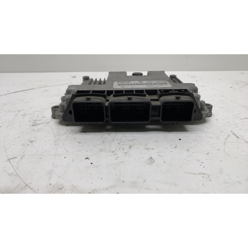 Calculateur moteur RENAULT LAGUNA 2 Photo n°3