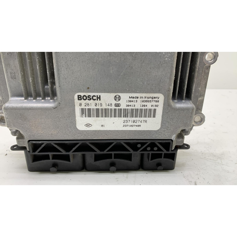 Calculateur moteur RENAULT CLIO 4 Photo n°2