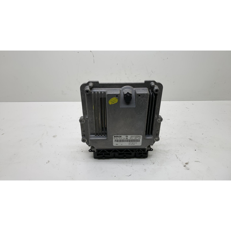 Calculateur moteur RENAULT CLIO 4 Photo n°3