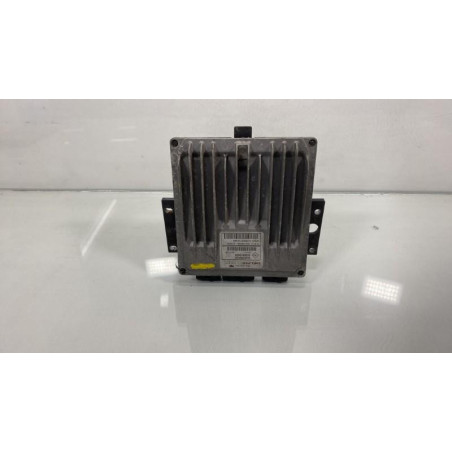 Calculateur moteur RENAULT CLIO 3 Photo n°1
