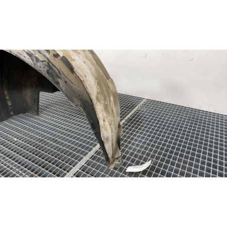 Pare boue arriere droit PEUGEOT 208 1 Photo n°1