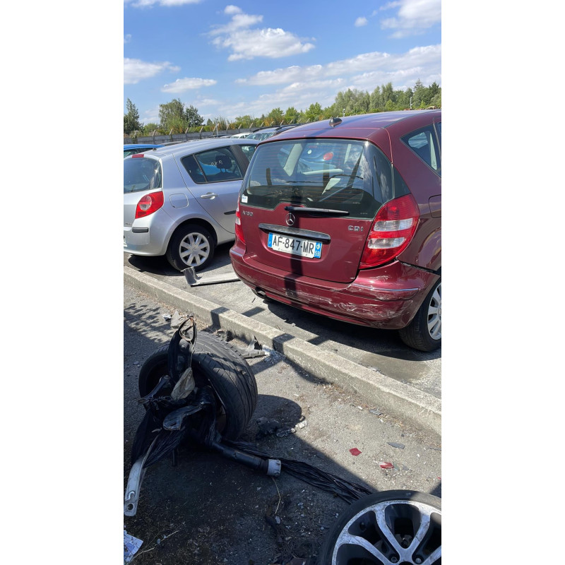 Feu arriere principal droit (feux) MERCEDES CLASSE A 169 Photo n°18