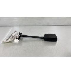 Attache ceinture avant gauche FORD FIESTA 5