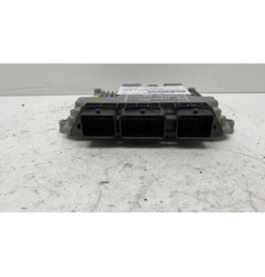 Calculateur moteur PEUGEOT 3008 1