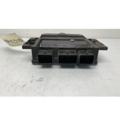 Calculateur moteur RENAULT CLIO 3