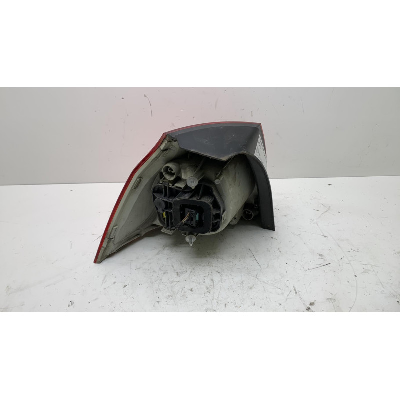 Feu arriere principal droit (feux) VOLKSWAGEN GOLF 5 Photo n°3