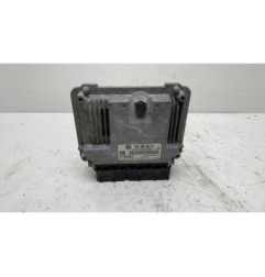 Calculateur moteur VOLKSWAGEN GOLF 5 Photo n°1