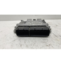 Calculateur moteur VOLKSWAGEN GOLF 5