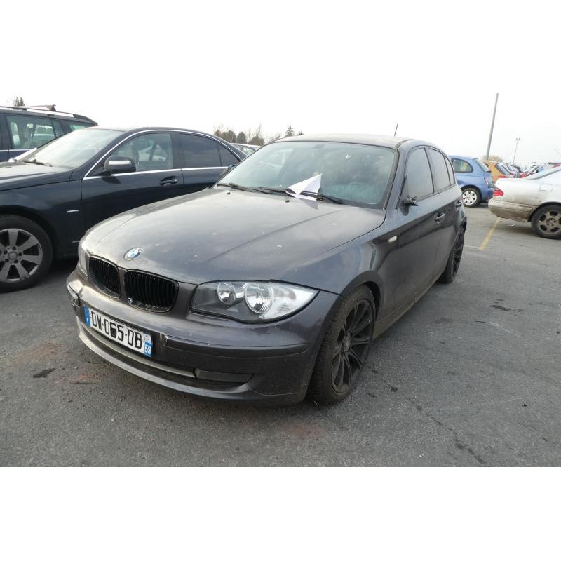 Feu arriere stop central BMW SERIE 1 E87 Photo n°4
