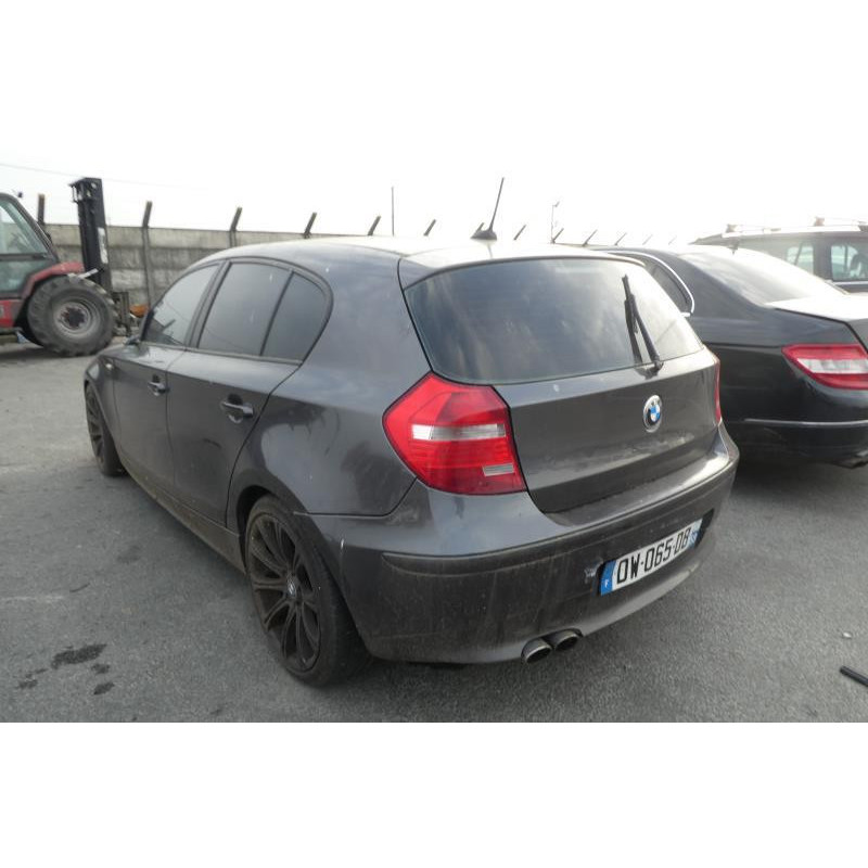 Feu arriere stop central BMW SERIE 1 E87 Photo n°13