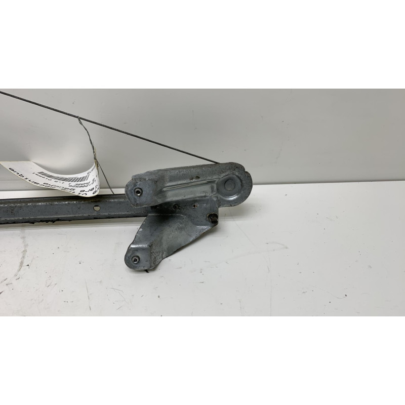 Leve vitre mecanique arriere gauche OPEL ZAFIRA B Photo n°2