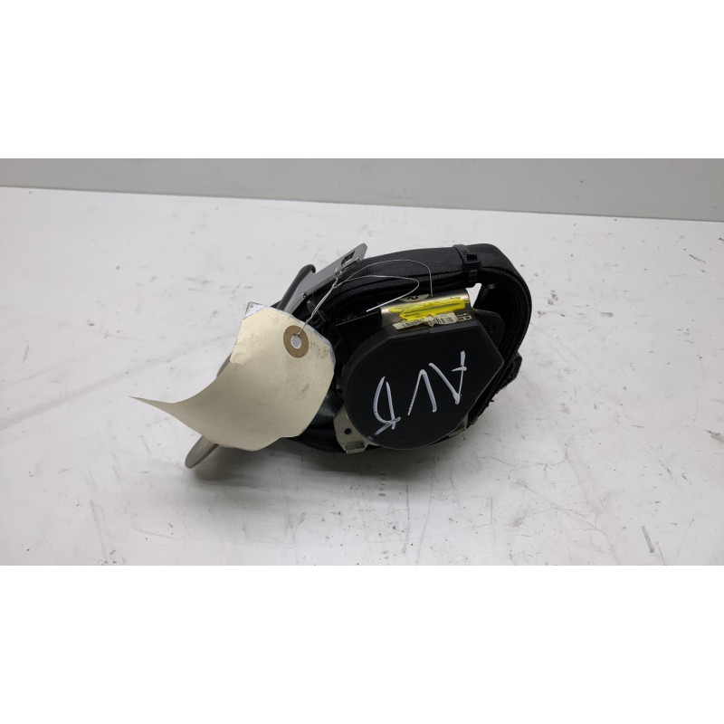 Pretensionneur de ceinture avant droit RENAULT LAGUNA 3 Photo n°1