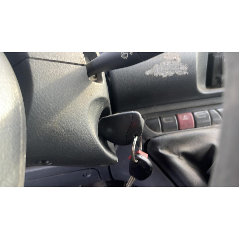 Porte avant droit CITROEN JUMPY 1 Photo n°9