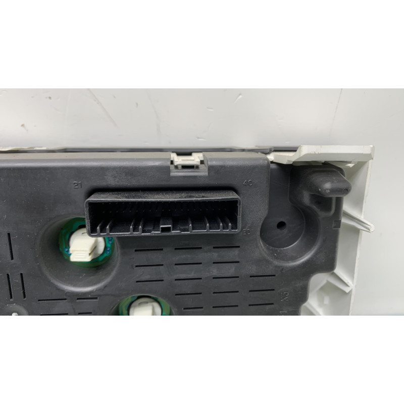 Compteur RENAULT MODUS Photo n°4