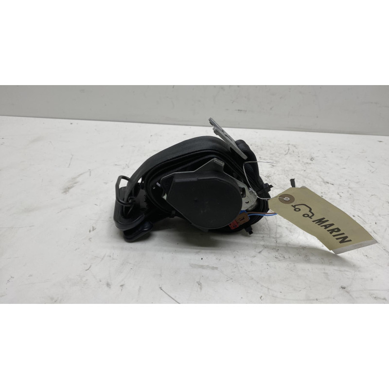 Pretensionneur de ceinture avant droit RENAULT MEGANE 3 Photo n°1