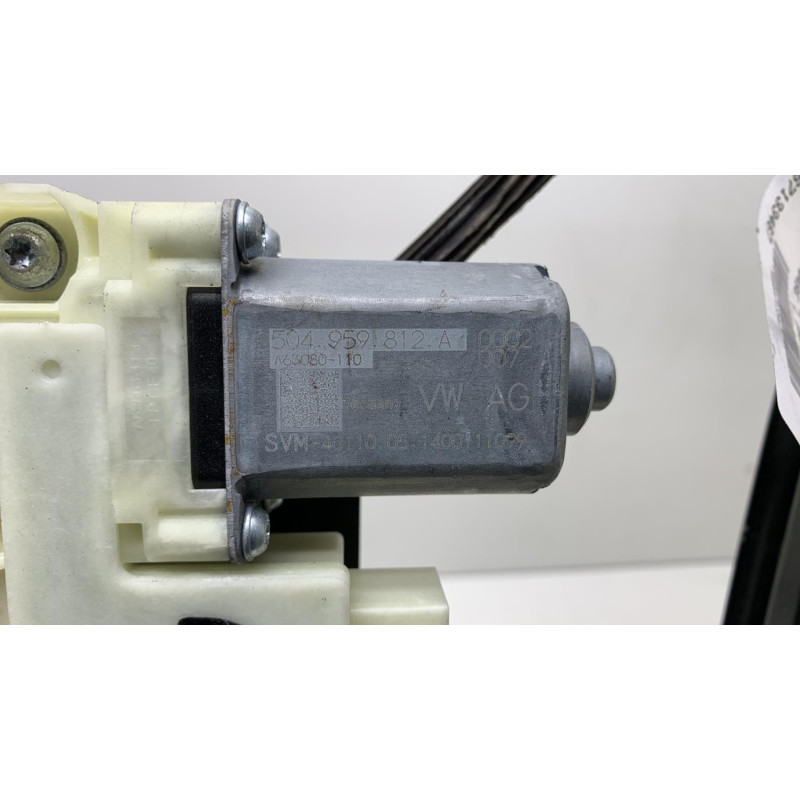 Leve vitre electrique arriere droit VOLKSWAGEN GOLF 7 Photo n°6